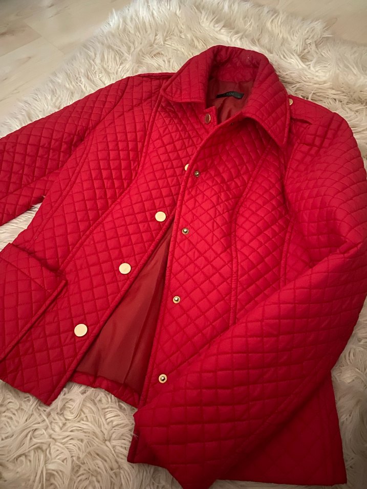 kapitone kırmızı ceket - Görsel 2