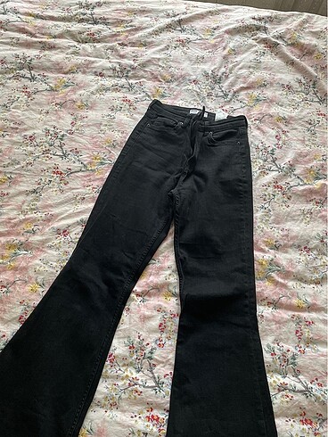 Kadın jean bershka