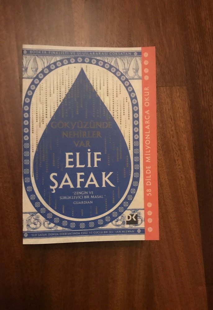 Elif Şafak - Gökyüzünde Nehirler Var - Görsel 2