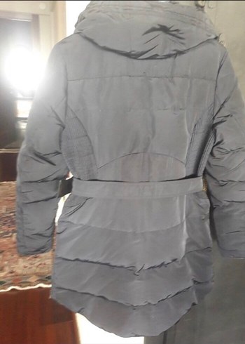 Siyah Kemerli Kadın Kışlık Mont - Görsel 4