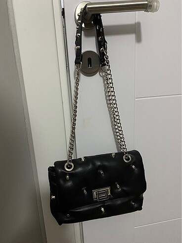 Stradivarius çanta
