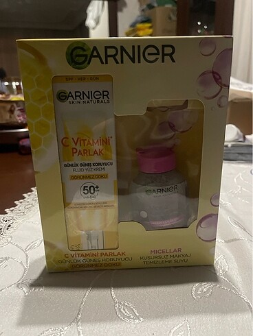 Garnier C vitamini 50spf