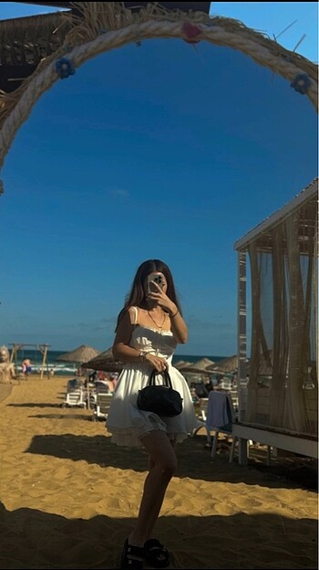 Mini elbise