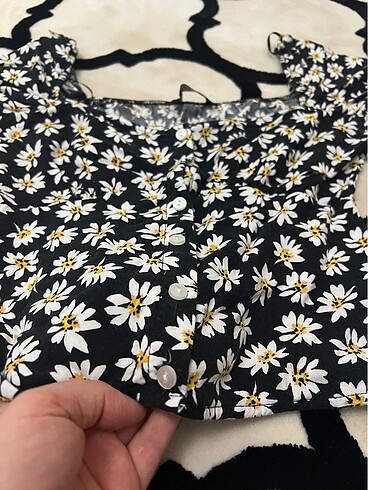 Bershka Bershka çiçekli crop