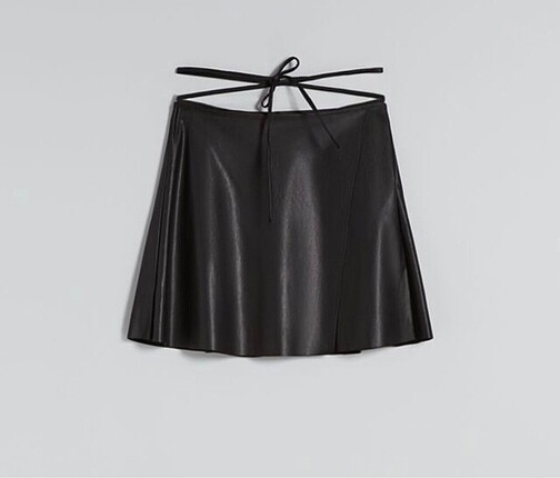 Bershka deri etek