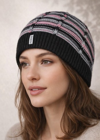 Renkli Örgü Yün Bere - Görsel 2