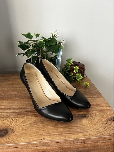 40 Beden siyah Renk Siyah stiletto