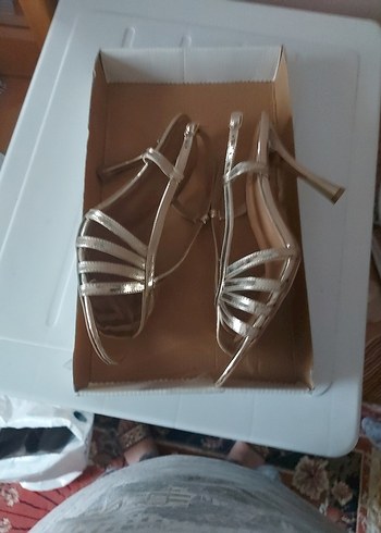 Derimod Altın  Topuklu Kadın Abiye Ayakkabı - Görsel 5