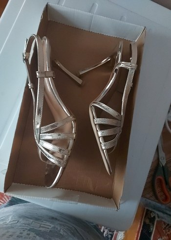 Derimod Altın  Topuklu Kadın Abiye Ayakkabı - Görsel 4