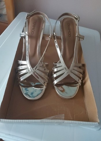 Derimod Altın  Topuklu Kadın Abiye Ayakkabı - Görsel 2