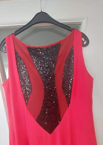 Diger Uzun Kırmızı Drapeli V Yaka Abiye - Görsel 4