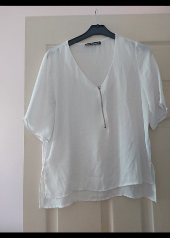 Düz Beyaz Keten V Yaka Kısa Kollu Bluz - Görsel 3