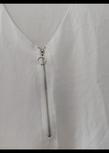 Düz Beyaz Keten V Yaka Kısa Kollu Bluz - Görsel 5