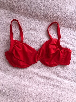 Penti c cup balenli bikini üstü