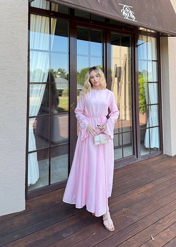 Pembe Uzun Bağcıklı Salaş Elbise