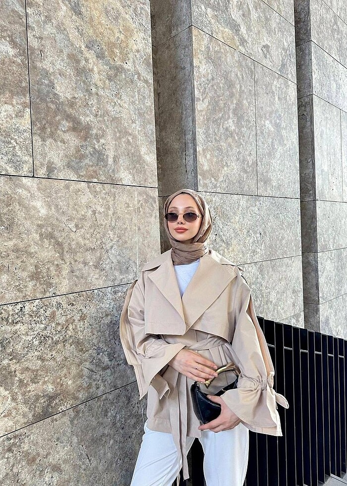 Kısa trençkot tesettür - Görsel 3