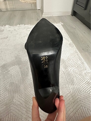 38 Beden Siyah Stiletto