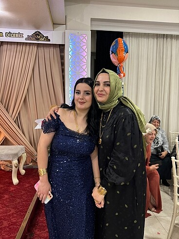 l Beden Aker elbise ferace