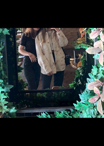 Beyaz Peluş Detaylı Salaş Ceket - Görsel 6