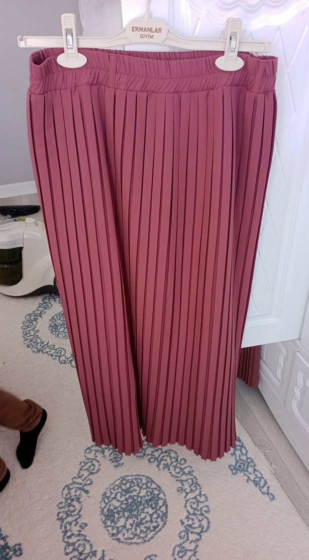 gül kurusu Pileli Uzun Kadın Etek kulanilmamis - Görsel 3