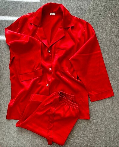 Oysho Saten Pijama Takımı