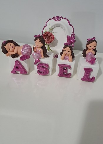 Pembe Deniz Kızı Figürleri ve Harfler
