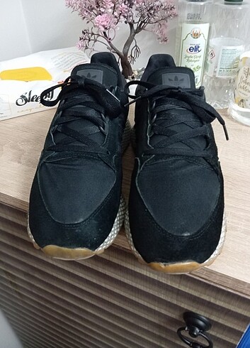 44 Beden Adidas erkek ayakkabı