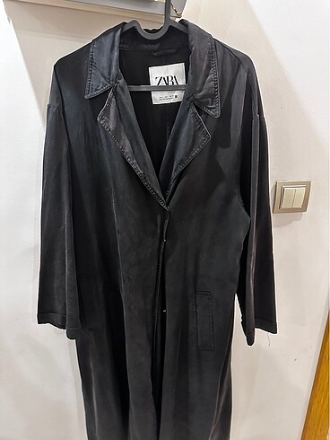 l Beden Zara trench