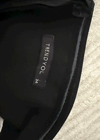 Siyah V Yaka Fermuarlı straplez büstiyer - Görsel 3