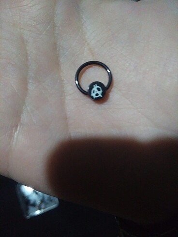 Anarşi piercing