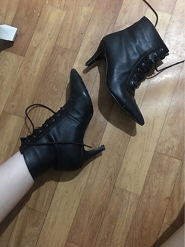 Bambi Goth witch topuklu bot