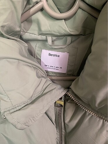s Beden Bershka şişme mont