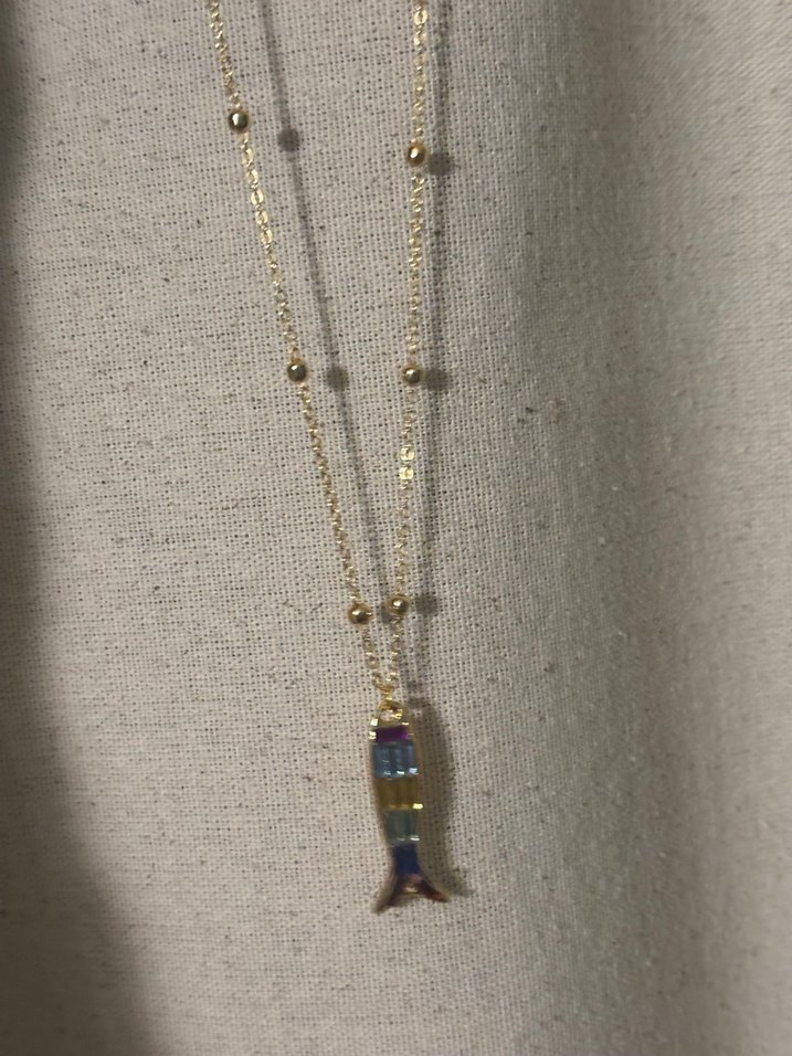 Renkli  Balık Uç detaylı Kadın Kolye - Görsel 4