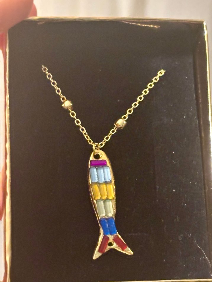 Renkli  Balık Uç detaylı Kadın Kolye - Görsel 3