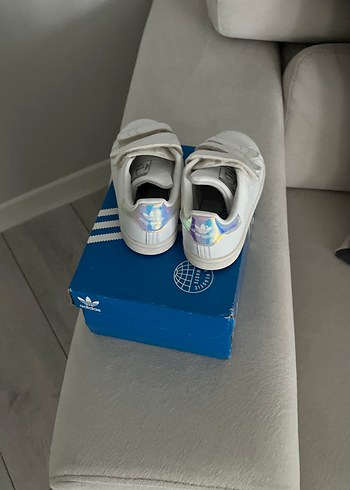 Adidas Kız Çocuk Beyaz Cırt Cırtlı Spor Ayakkabı - Görsel 3