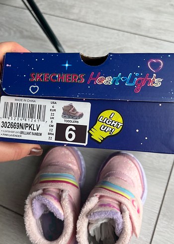 Skechers Kız Çocuk Pembe Cırt Cırtlı bot - Görsel 4