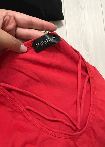 Topshop Kırmızı V Yaka Kısa Kollu Kadın Tişört