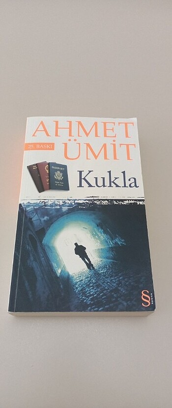 Kukla - Ahmet Ümit 