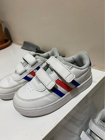 Adidas çocuk ayakkabı