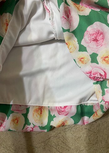 Çiçek Desenli Drapeli Mini Elbise - Görsel 6