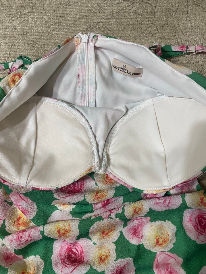 Çiçek Desenli Drapeli Mini Elbise - Görsel 3