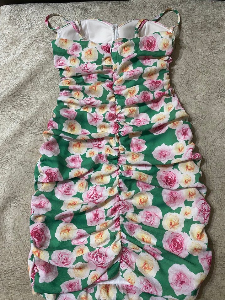 Çiçek Desenli Drapeli Mini Elbise - Görsel 5