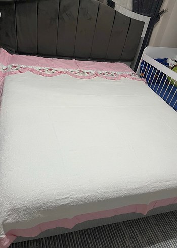 Pembe Nakışlı yatak örtüsü - Görsel 7