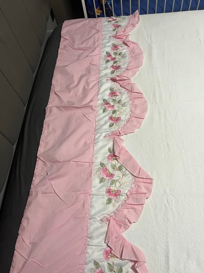 Pembe Nakışlı yatak örtüsü - Görsel 5