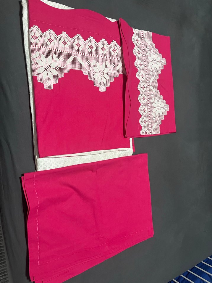 İşlemeli Parlak Beyaz Yatak Örtüsü - Görsel 3