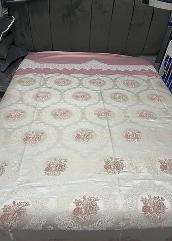 İşlemeli Beyaz Yatak Örtüsü - Görsel 8