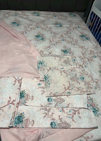Pembe Pastel Desenli Yatak Örtüsü - Görsel 6