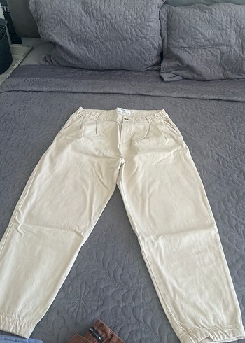 Bershka Pantolon