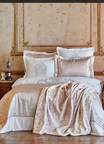Karaca Home Yatak örtüsü