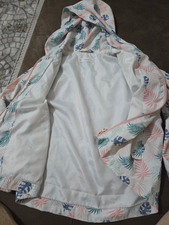 Kız Çocuk Baskılı Kapitone Yelekler - Görsel 5